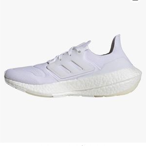 Adidas Shoes Women’s Size 8 UltraBoost 22
Triple White Running Sneakers GX5459
